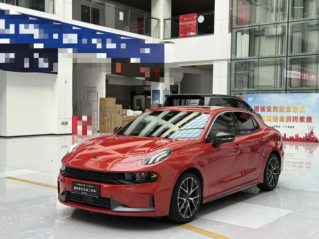 Lynk & Co 03 2019 2.0TD Auto Power Pro Version