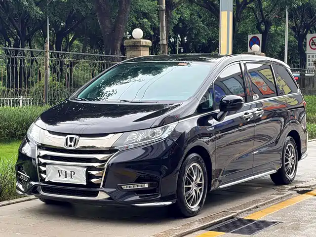 Honda Odyssey 2021 2.0L Sharp Comfort Edition