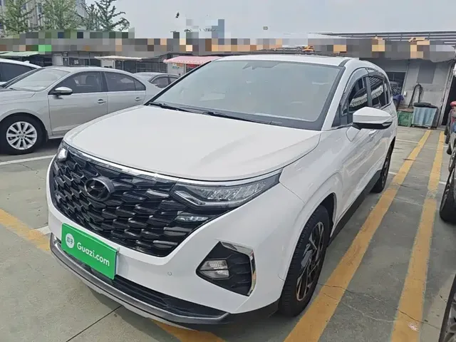 Hyundai Kustu 2021 270TGDi Premium LUX