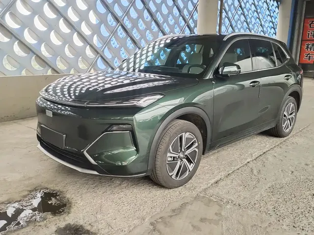 Geely Galaxy Starship 7 EM-i 2025 Model 120km Explorer+ Edition