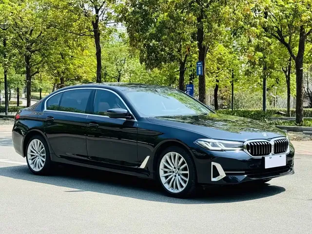BMW 5 Series 2022 530Li Exclusive Luxury Package