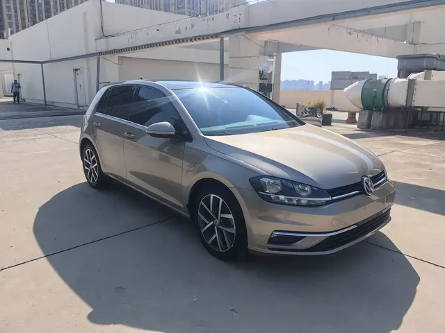 Volkswagen Golf 2020 Beloved Edition 200TSI DSG Comfort