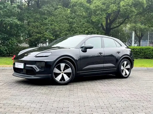 Porsche Macan EV 2024 Macan 4