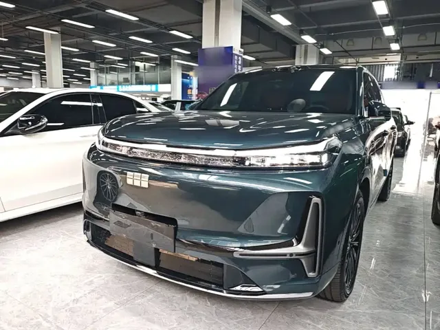 Geely Galaxy M9 2025 Model 230km 2WD Explorer+ Edition