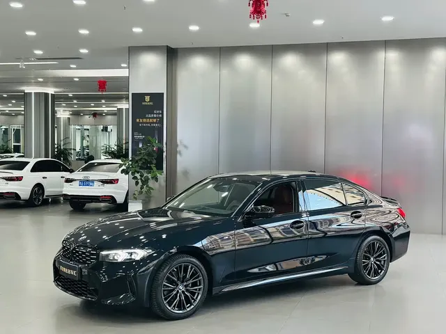 BMW 3 Series 2024 325Li M Sport Shadowline Package