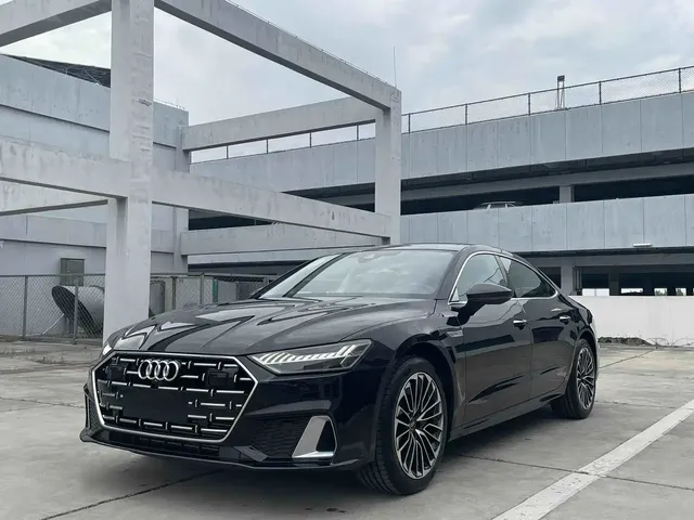 Audi A7L 2025 Model Year 45 TFSI Luxury