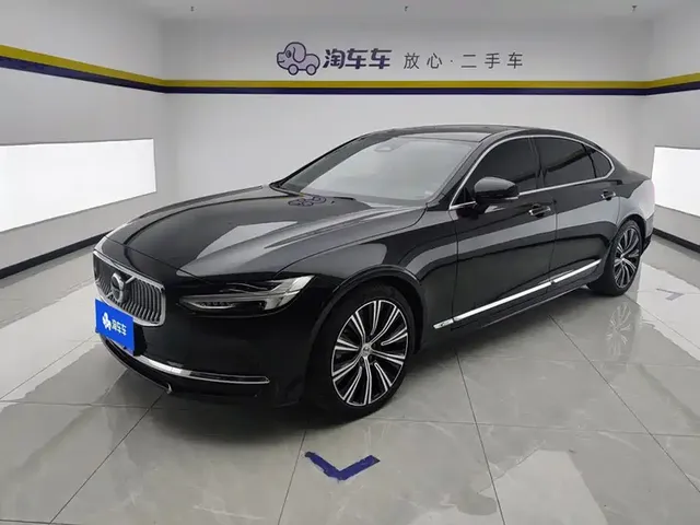Volvo S90 2023 B5 Intelligent Vision Luxury Edition