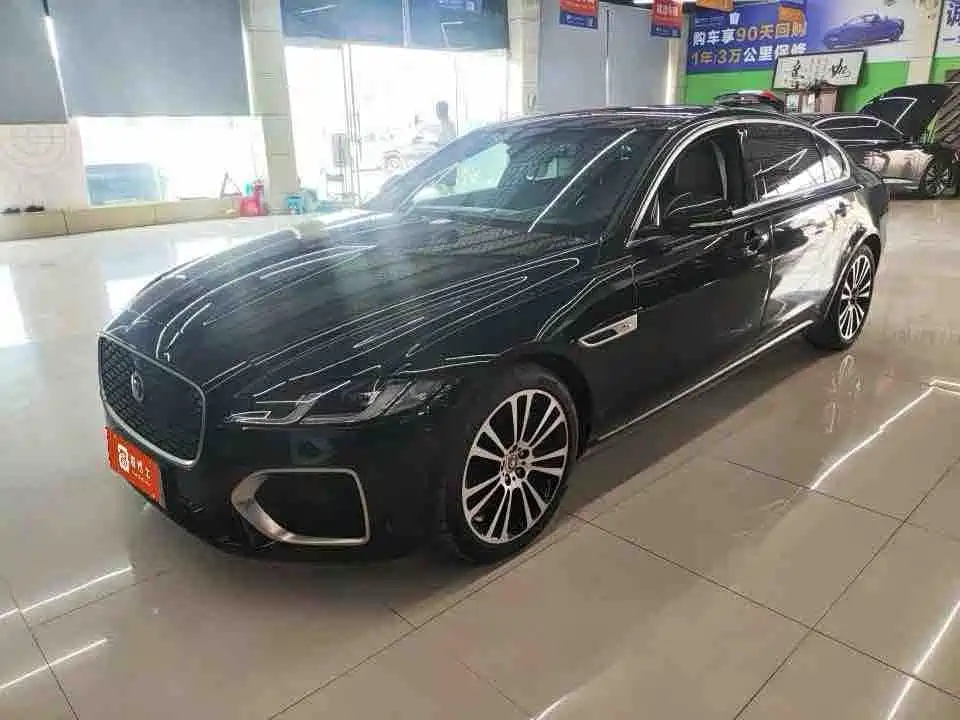 Jaguar XFL 2025 2.0T P250 FWD Luxury Edition
