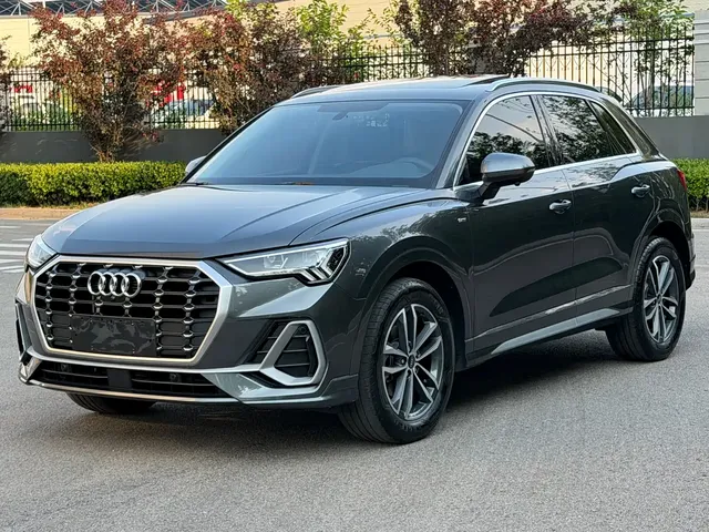 Audi Q3 2023 35 TFSI Progressive Dynamic (1.4T)