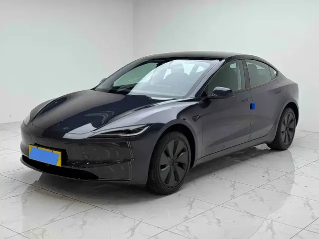 Tesla Model 3 2025 Model Year Facelift Rear-Wheel Drive
