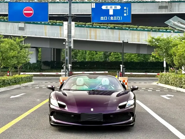 Ferrari 296 2022 3.0T V6 GTS