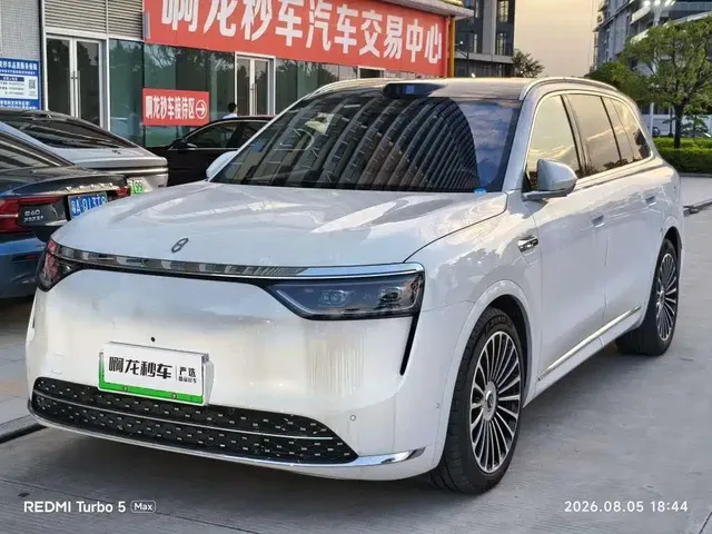 AITO Wenjie AITO M8 2025 Model Extended Range Max Edition 37kWh 6-Seater