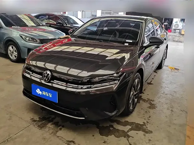 Volkswagen Sagitar 2026 S Base Model