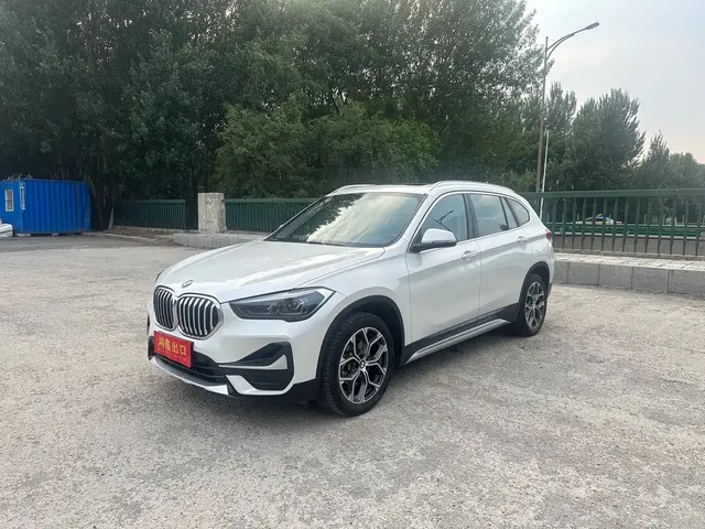 BMW X1 2022 sDrive20Li Premium