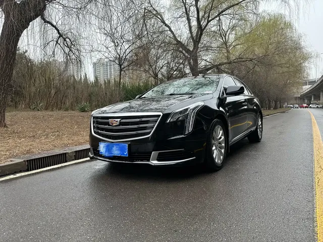Cadillac XTS 2018 28T Technology