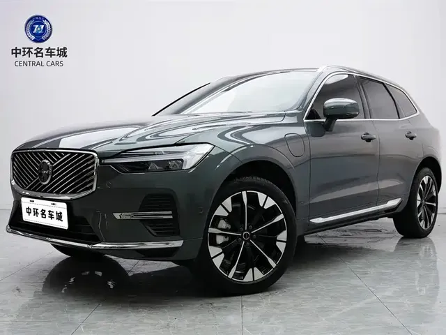 Volvo XC60 Plug-in Hybrid 2025 Plug-in Hybrid Long Range AWD Zhiyuan Luxury Edition
