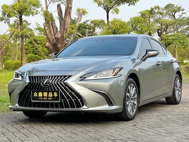 Lexus ES 2024 200 Premium Edition