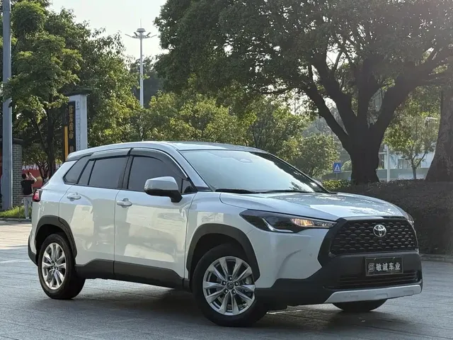 Toyota Corolla Cross 2024 Model 2.0L Pioneer Edition