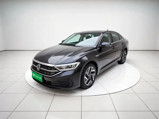 Volkswagen Sagitar 2023 300TSI DSG Surpassing Edition