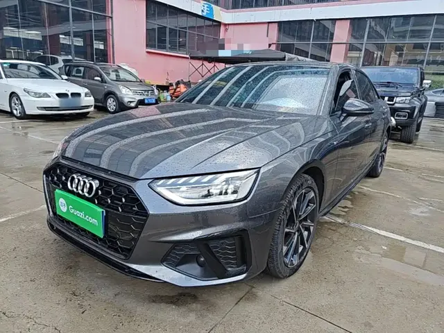 Audi A4L 2023 40 TFSI Luxury Sport