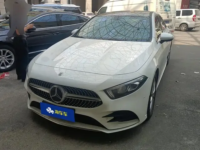 Mercedes-Benz A-Class 2022 Facelift II A 200 L Sport Sedan Fashion
