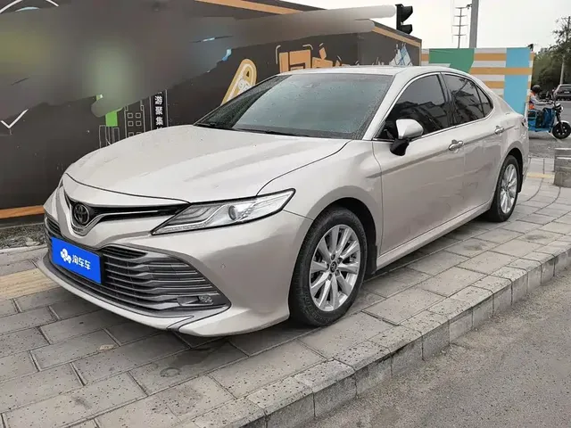 Toyota Camry 2019 2.0G Luxury Edition China VI