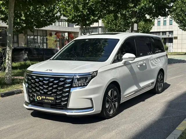 JAC Refine RF8 PHEV 2024 Model Zhiling Edition 1.5T 150KM Premium LFP