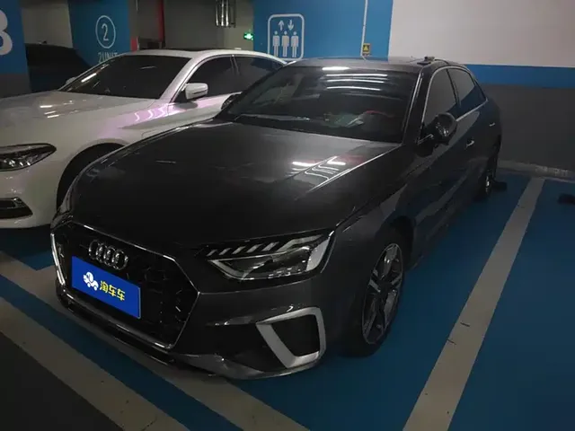 Audi A4L 2020 40 TFSI Luxury Dynamic