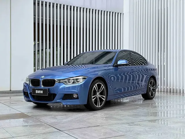 BMW 3 Series 2018 320i M Sport Package