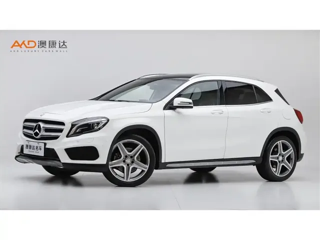 Mercedes-Benz GLA 2015 GLA 260 4MATIC Sport