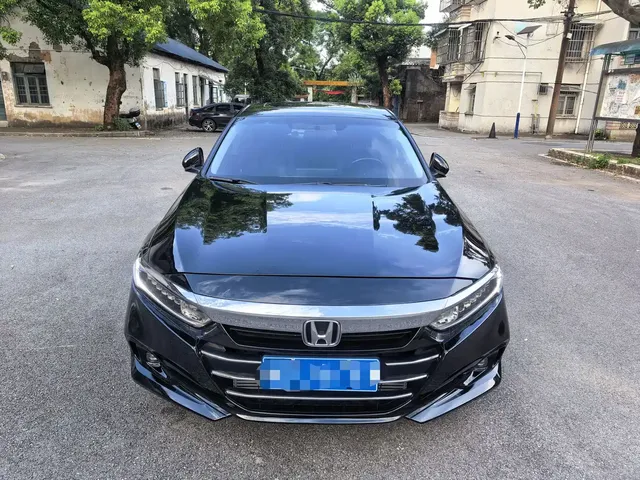 Honda Accord 2022 260TURBO Luxury Edition