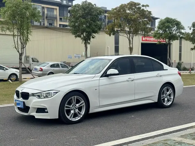 BMW 3 Series 2018 320Li Leading M Sport Package