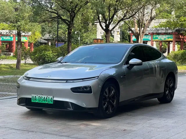 XPeng P7 2020 Model 670N