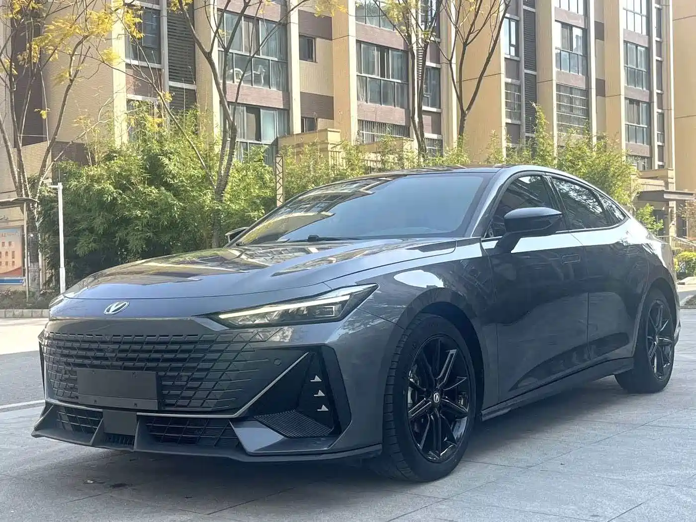 Changan UNI-V 2022 1.5T Premium Model
