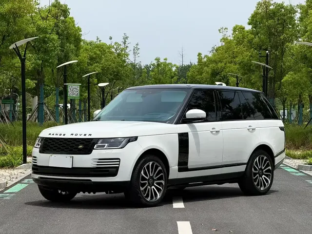 Land Rover Range Rover 2021 3.0 L6 Heritage Edition