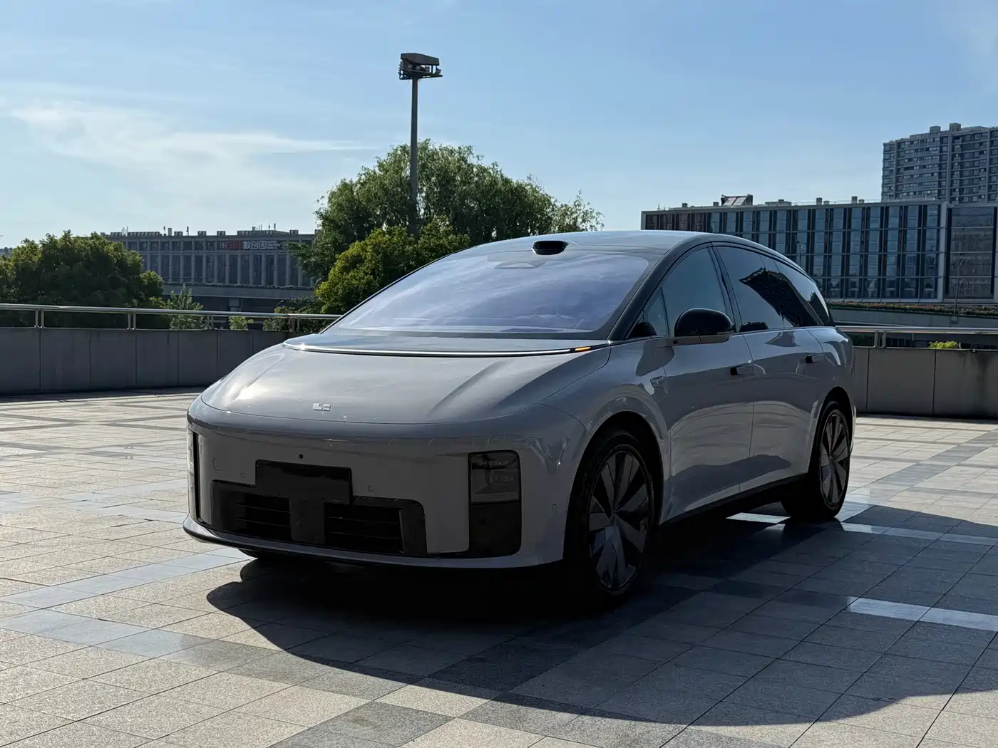 Li Auto Li i8 2025 Standard Edition