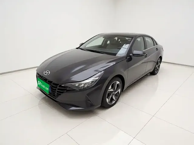 Hyundai Elantra 2021 1.5L CVT LUX Premium Edition