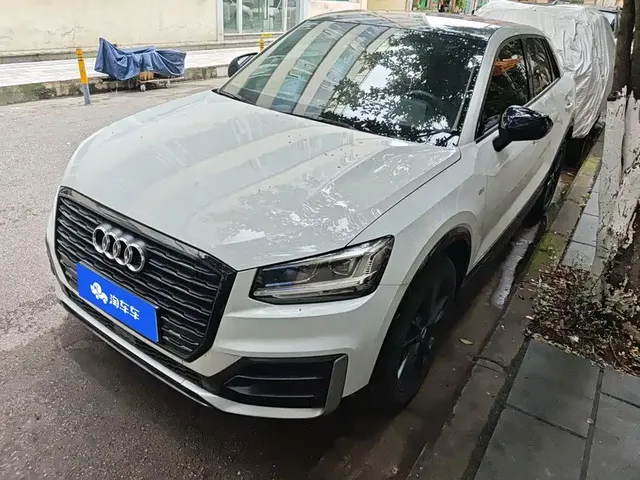 Audi Q2L 2020 35 TFSI Progressive Dynamic Model