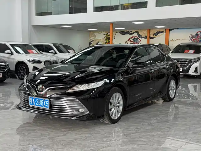 Toyota Camry 2018 2.0G Luxury Edition