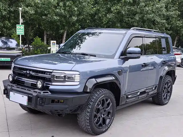 Fang Cheng Bao Leopard 5 2023 Yun Nian Flagship Edition