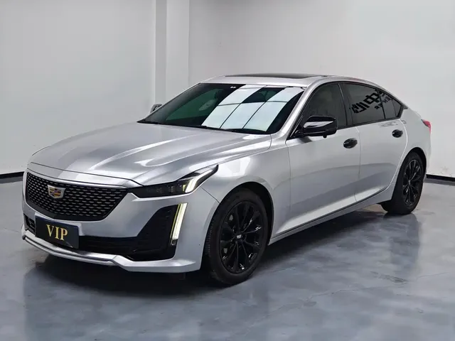 Cadillac CT5 2023 28T Fashion Style