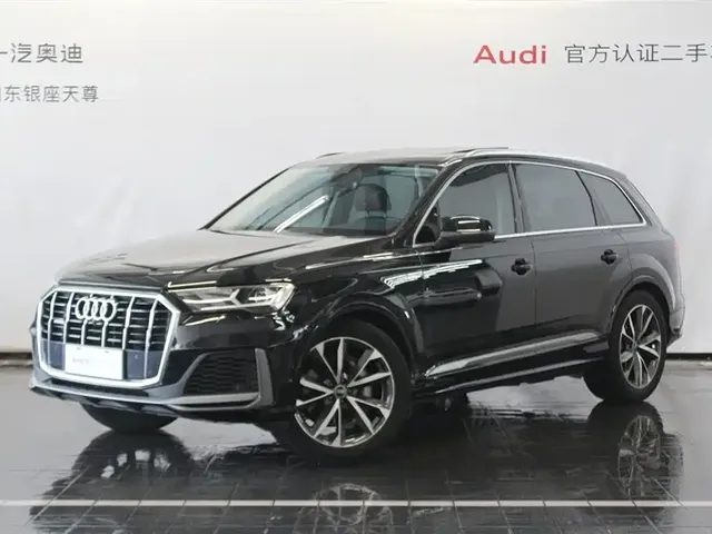 Audi Q7 2023 55 TFSI quattro S line Sport