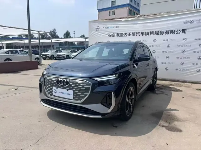 Audi Q4 e-tron 2024 40 e-tron Creation Edition