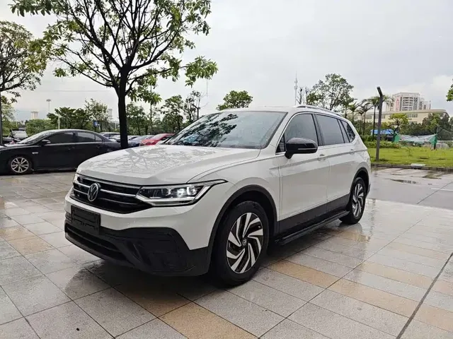 Volkswagen Tiguan L 2024 Outstanding 300TSI Auto 2WD Dragon Soaring Edition