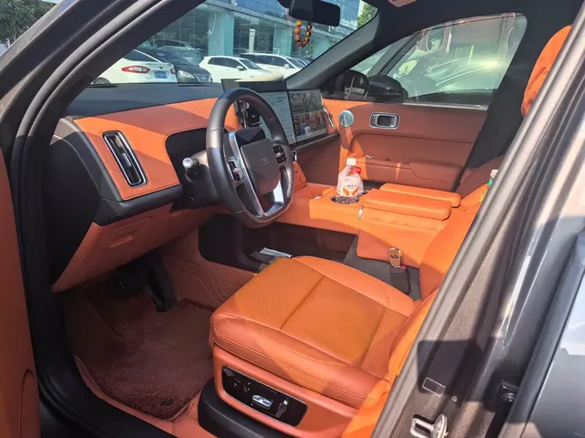 Li Auto Li Xiang L9 2024 Model Ultra