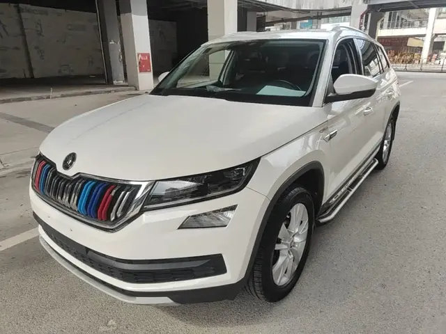 Škoda Kodiaq 2018 Facelift TSI330 5-seat 2WD Premium Luxury Edition