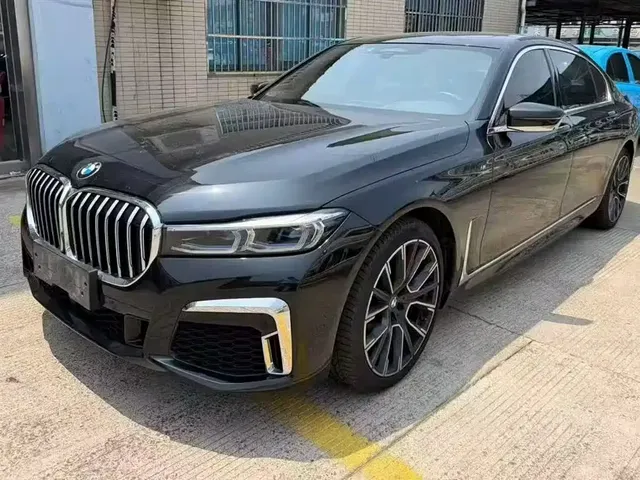BMW 7 Series 2019 740Li xDrive Executive M Sport Package