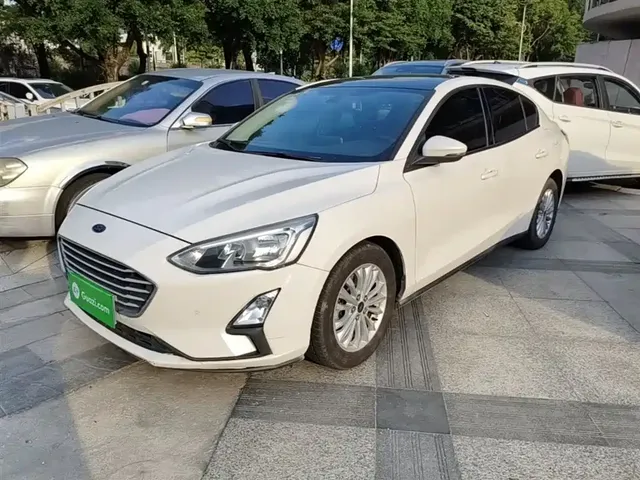Ford Focus 2019 Sedan EcoBoost 180 Automatic Fengchao