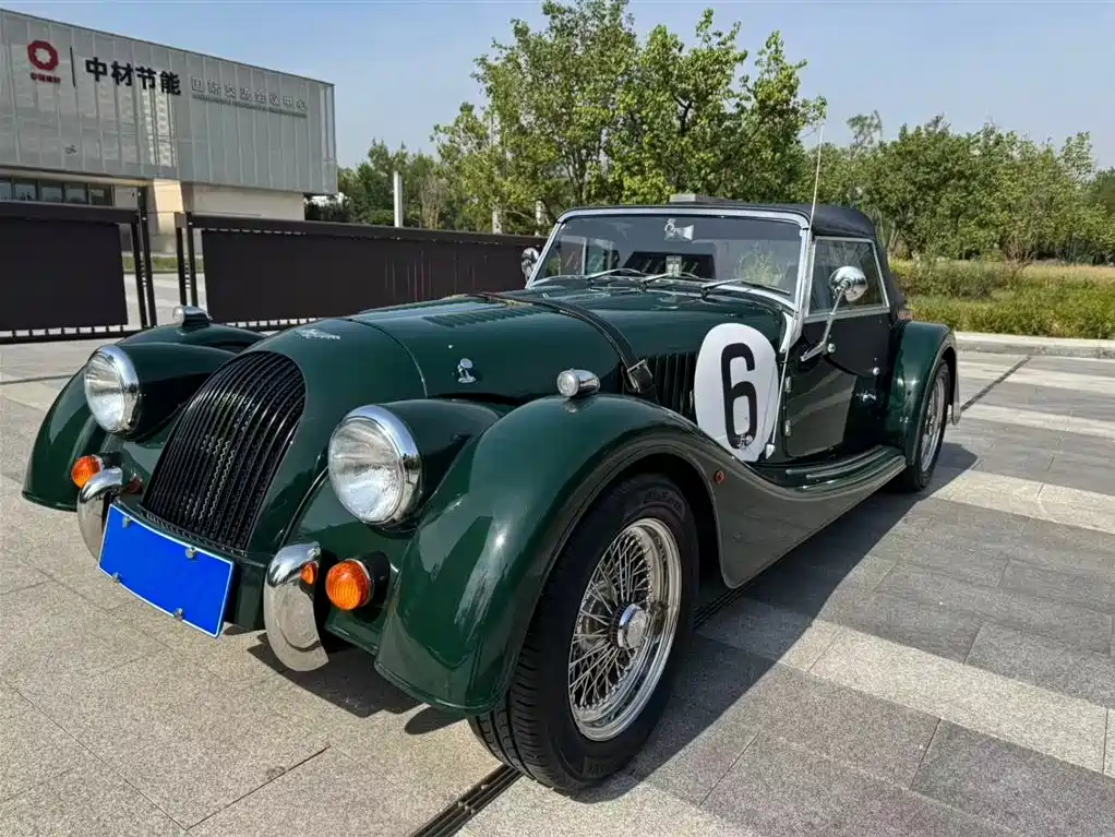 Morgan Plus 4 2013 2.0L Sport 2-seater