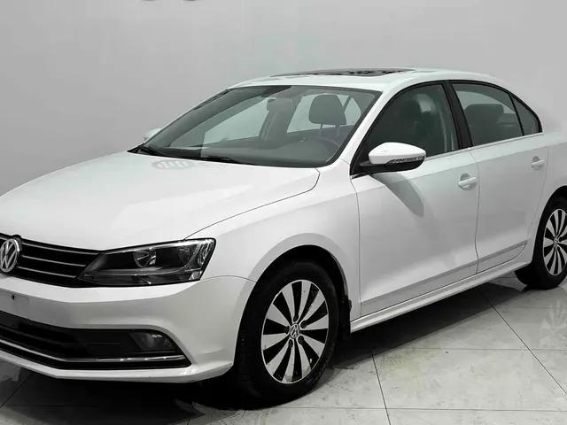 Volkswagen Sagitar 2018 280TSI DSG Comfort